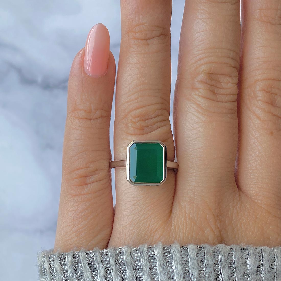 Green Onyx Ring-(GRO-SR-1752.)